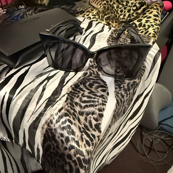 Blaze YSL Cat Eye Sunglasses - Picture 6 of 15